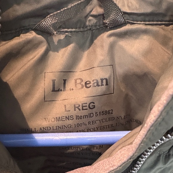 L.L. Bean Olive Green Women's insulated down Jacket - Picture 2 of 6